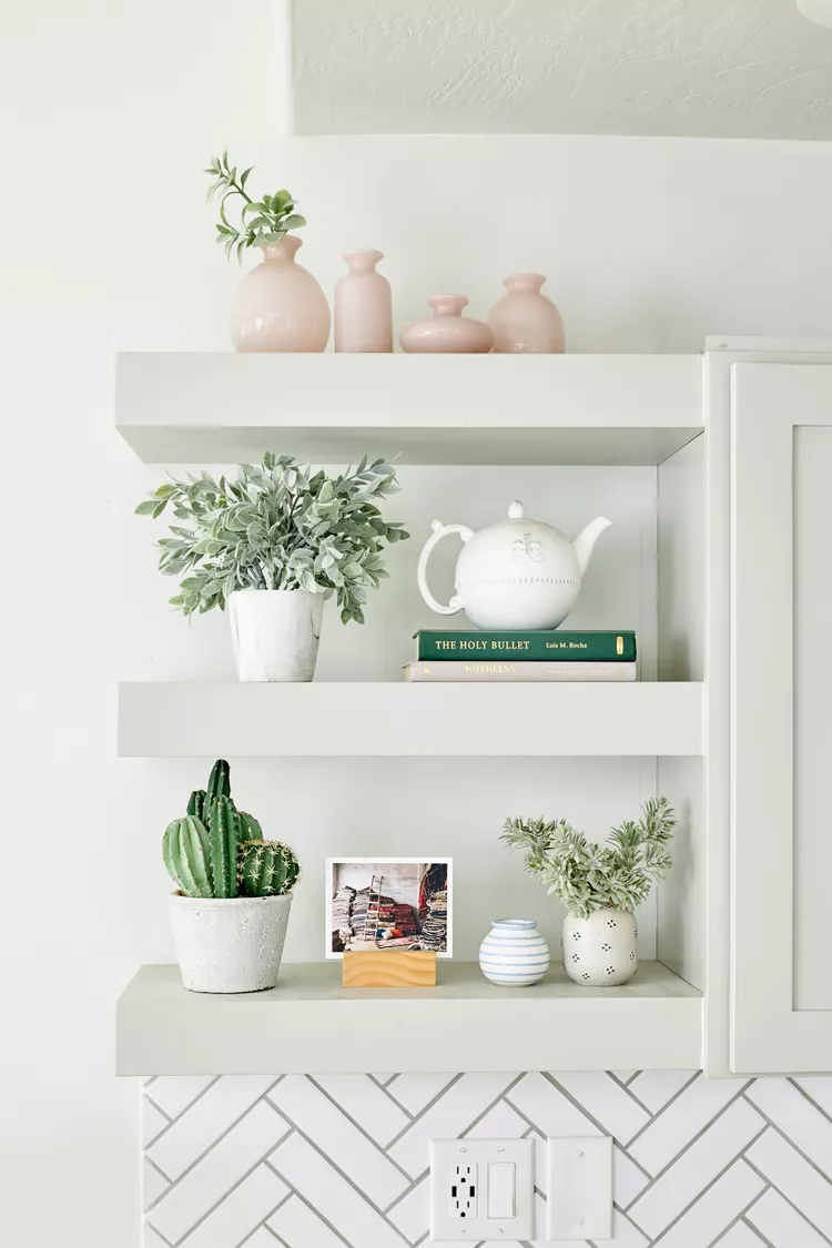 26 Creative Floating Shelf Ideas for Every Room – chic dwell